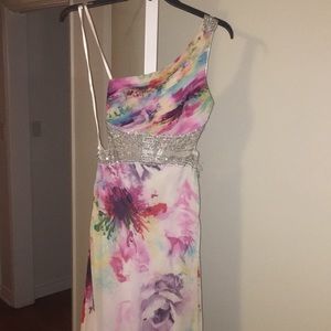 Long one shoulder dress. Prom dress